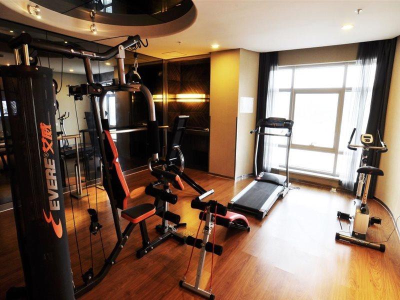 Hotel Dazhong Airport North 2*
